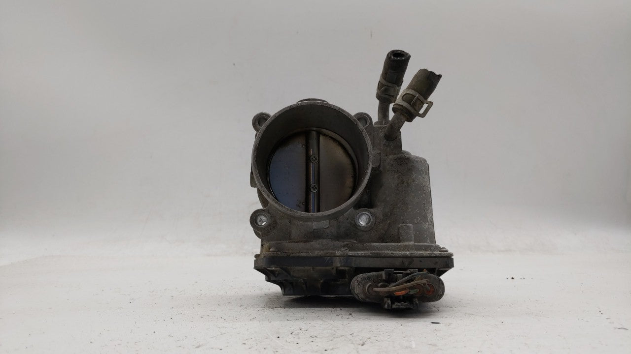 2011-2018 Hyundai Elantra Throttle Body P/N:35100-2E000 Fits Fits 2011 2012 2013 2014 2015 2016 2017 2018 2019 OEM Used Auto