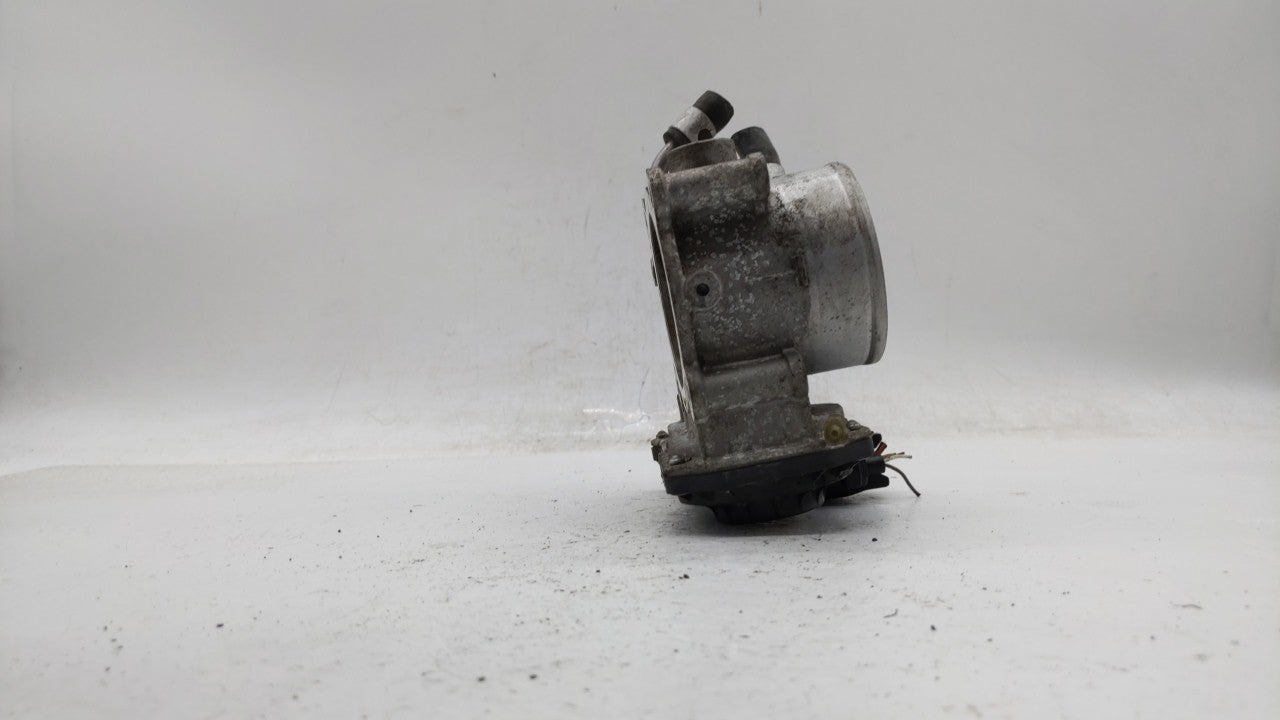 2011-2018 Hyundai Elantra Throttle Body P/N:35100-2E000 Fits Fits 2011 2012 2013 2014 2015 2016 2017 2018 2019 OEM Used Auto
