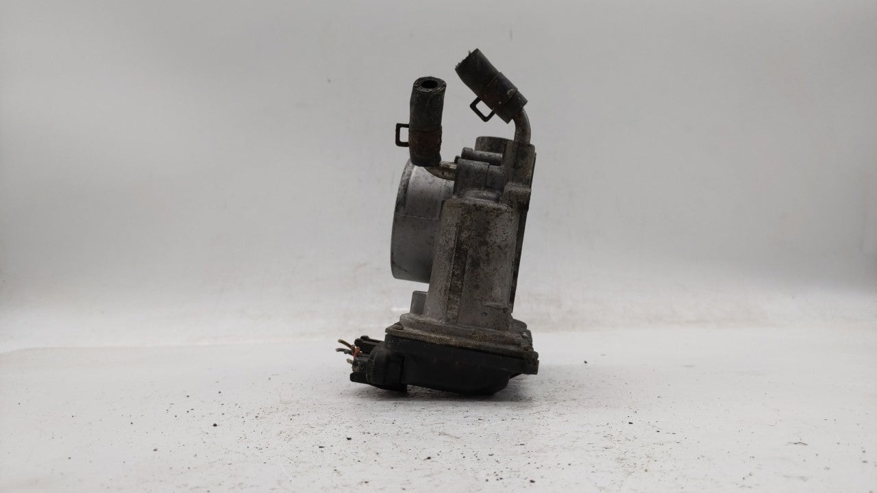 2011-2018 Hyundai Elantra Throttle Body P/N:35100-2E000 Fits Fits 2011 2012 2013 2014 2015 2016 2017 2018 2019 OEM Used Auto