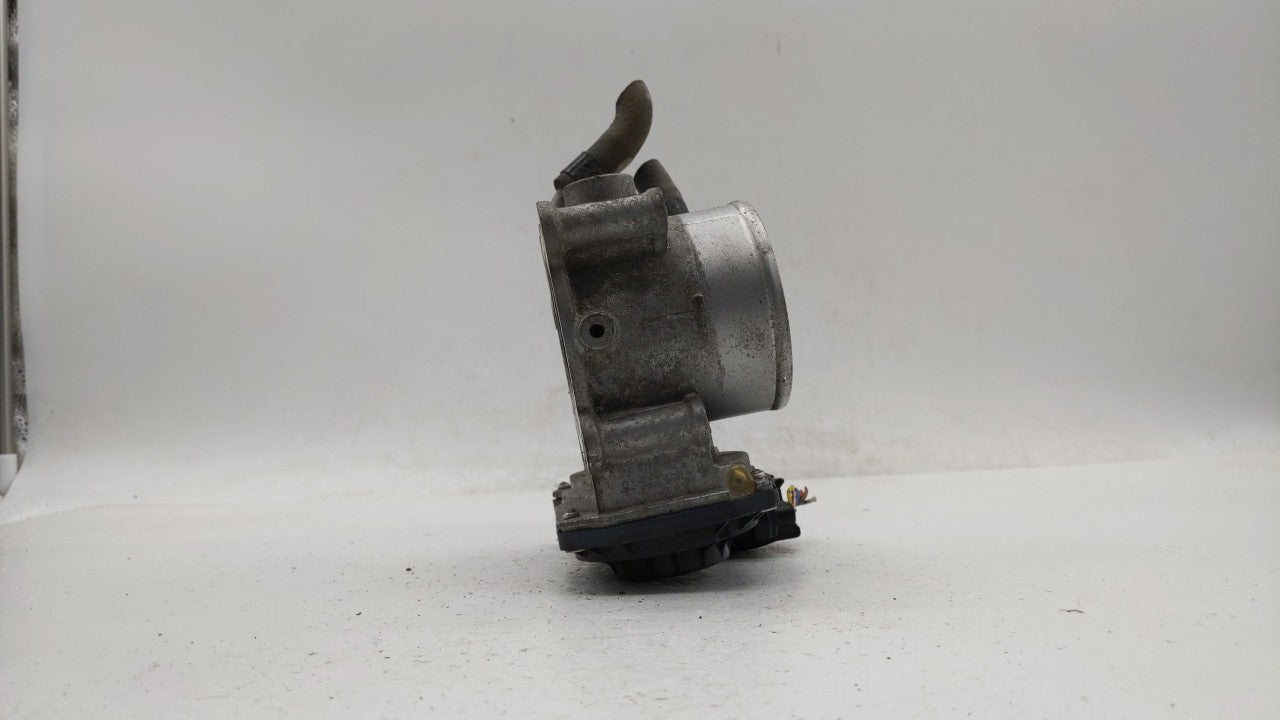 2011-2018 Hyundai Elantra Throttle Body P/N:35100-2E000 Fits Fits 2011 2012 2013 2014 2015 2016 2017 2018 2019 OEM Used Auto