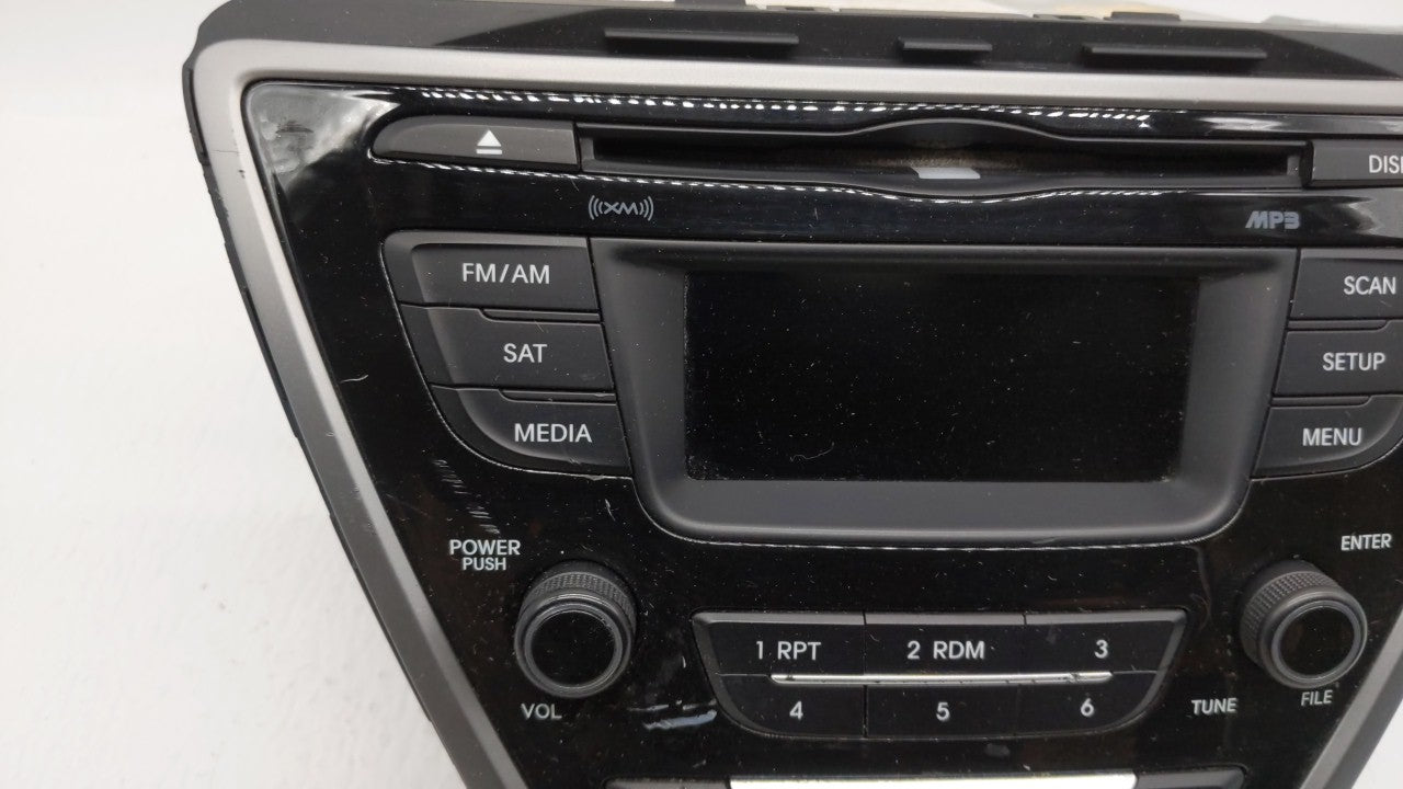 2014-2016 Hyundai Elantra Am Fm Cd Player Radio Receiver - Oemusedautoparts1.com