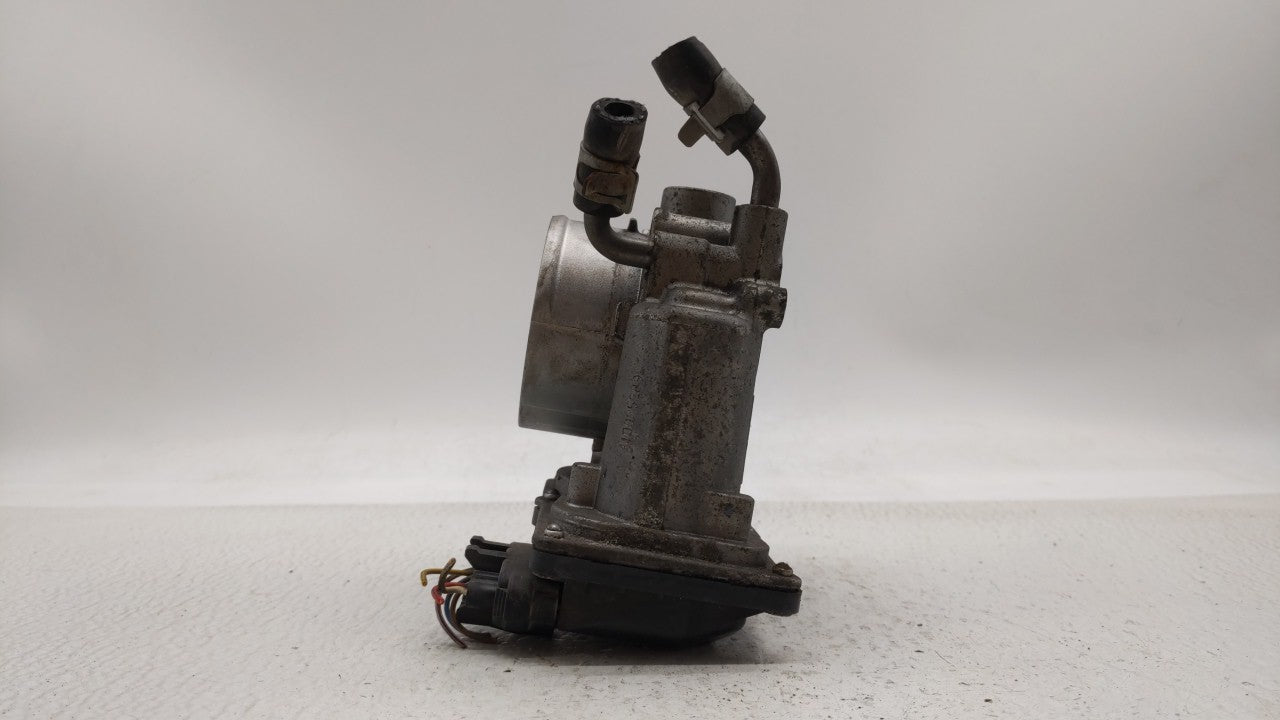 2011-2018 Hyundai Elantra Throttle Body P/N:35100-2E000 Fits Fits 2011 2012 2013 2014 2015 2016 2017 2018 2019 OEM Used Auto