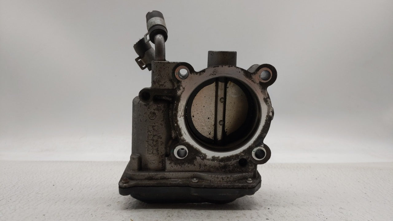 2011-2018 Hyundai Elantra Throttle Body P/N:35100-2E000 Fits Fits 2011 2012 2013 2014 2015 2016 2017 2018 2019 OEM Used Auto