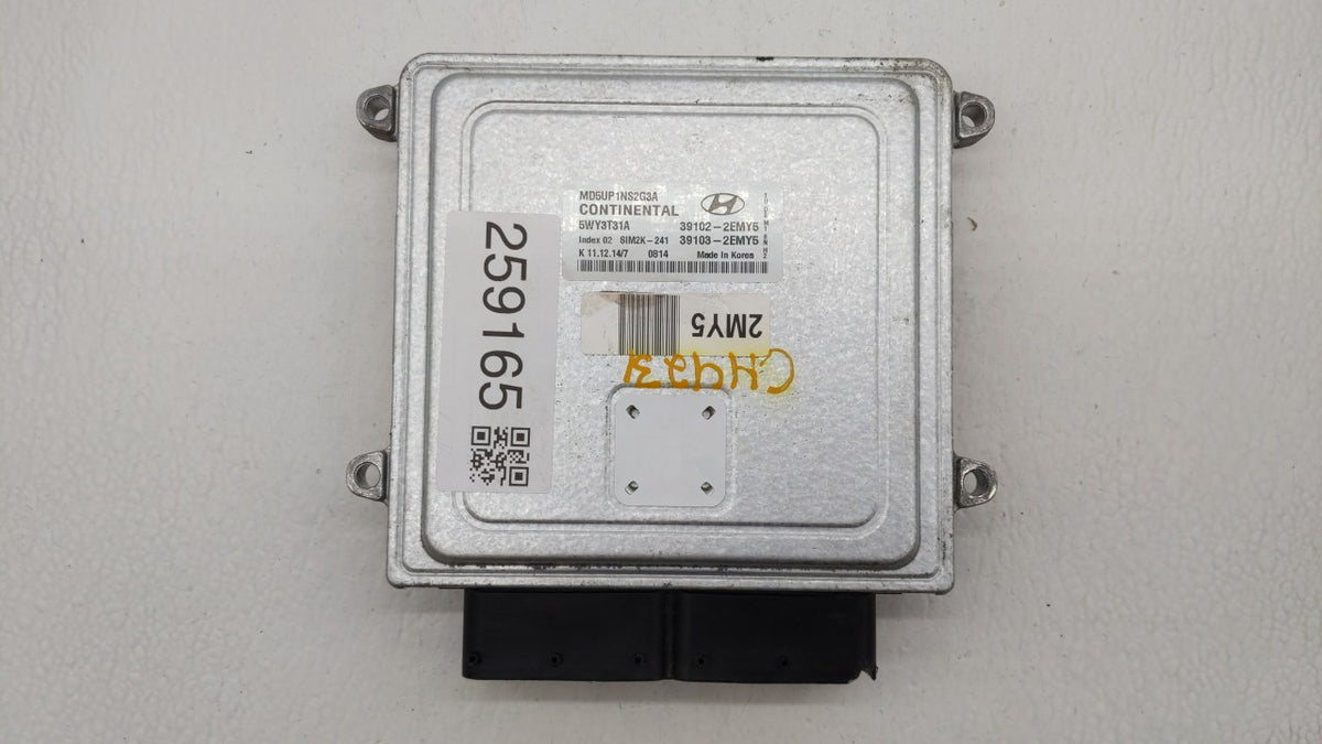 2015 Hyundai Elantra PCM Engine Control Computer ECU ECM PCU OEM P/N:39102-2EMY5 39103-2EMY5 OEM Used Auto Parts - Oemusedau