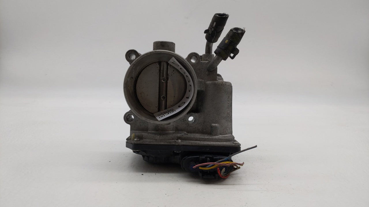 2011-2018 Hyundai Elantra Throttle Body P/N:35100-2E000 Fits Fits 2011 2012 2013 2014 2015 2016 2017 2018 2019 OEM Used Auto