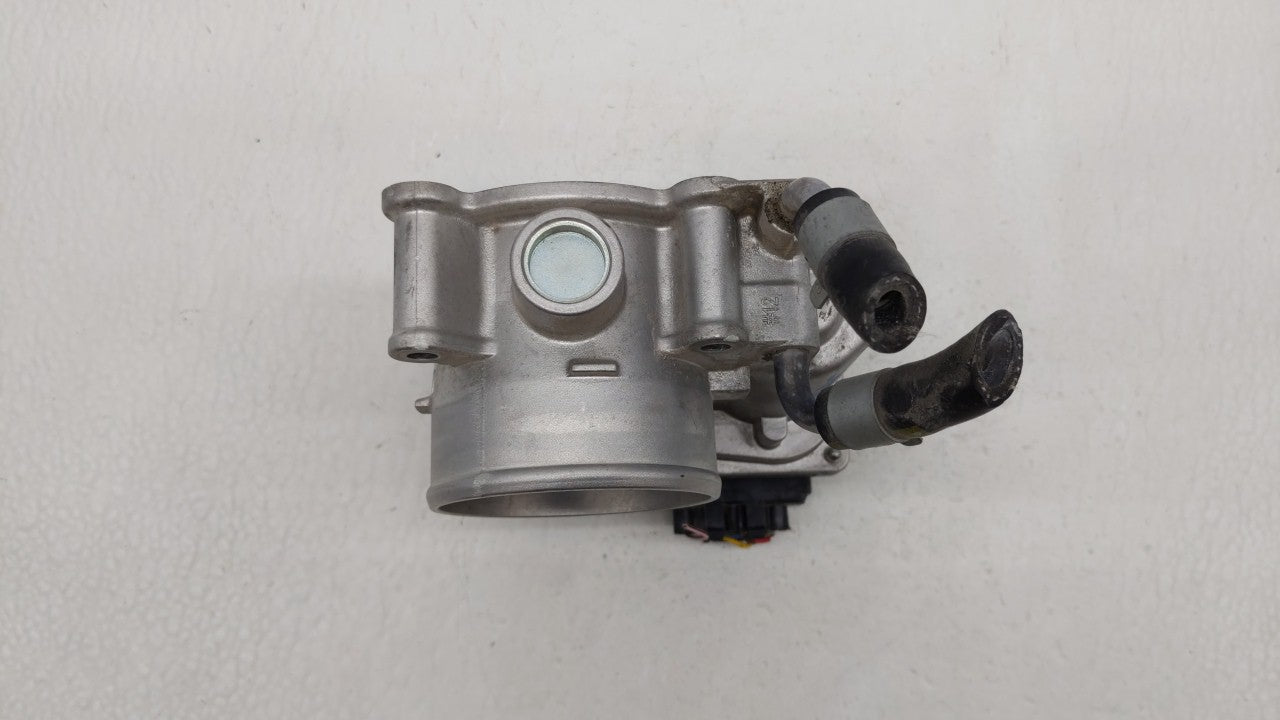 2011-2018 Hyundai Elantra Throttle Body P/N:35100-2E000 Fits Fits 2011 2012 2013 2014 2015 2016 2017 2018 2019 OEM Used Auto
