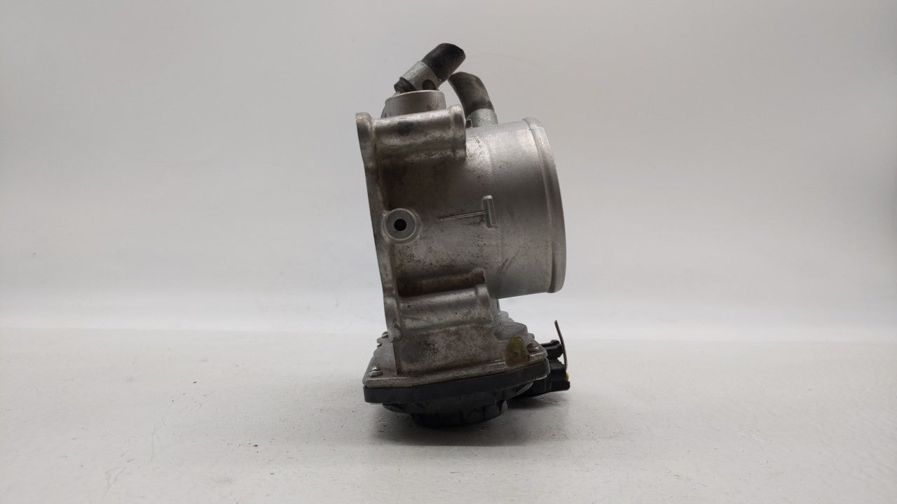 2011-2018 Hyundai Elantra Throttle Body P/N:35100-2E000 Fits Fits 2011 2012 2013 2014 2015 2016 2017 2018 2019 OEM Used Auto