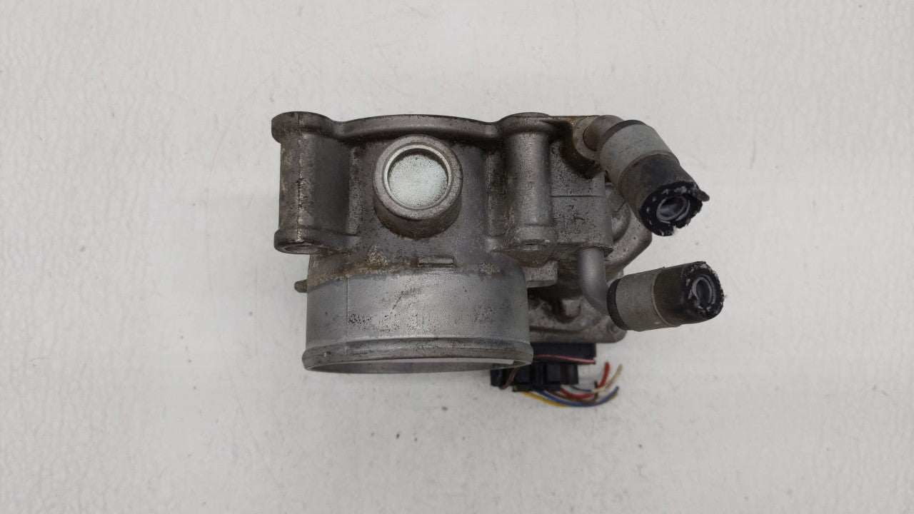 2011-2018 Hyundai Elantra Throttle Body P/N:35100-2E000 Fits Fits 2011 2012 2013 2014 2015 2016 2017 2018 2019 OEM Used Auto
