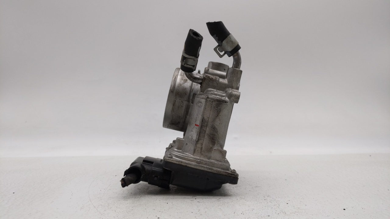 2011-2018 Hyundai Elantra Throttle Body P/N:35100-2E000 Fits Fits 2011 2012 2013 2014 2015 2016 2017 2018 2019 OEM Used Auto