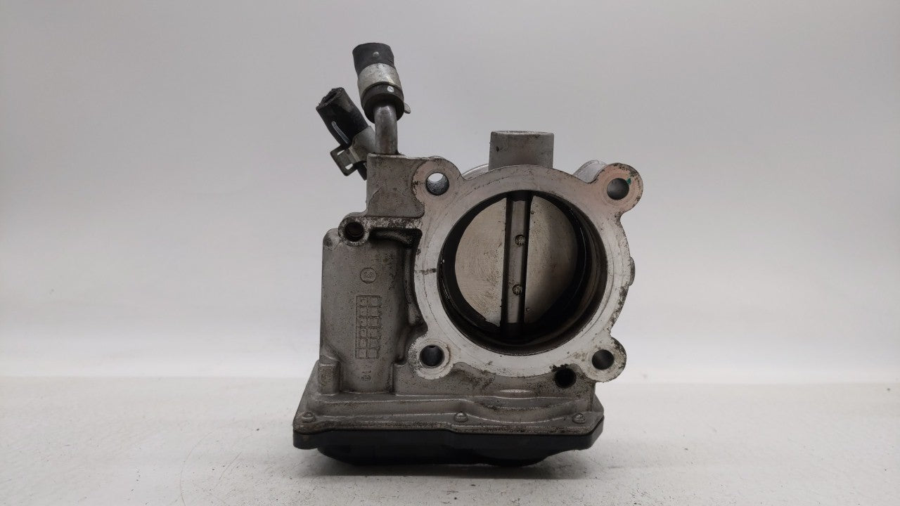 2011-2018 Hyundai Elantra Throttle Body P/N:35100-2E000 Fits Fits 2011 2012 2013 2014 2015 2016 2017 2018 2019 OEM Used Auto