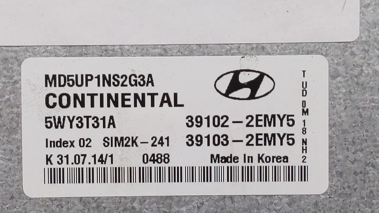 2015 Hyundai Elantra PCM Engine Control Computer ECU ECM PCU OEM P/N:39102-2EMY5 39103-2EMY5 Fits OEM Used Auto Parts - Oemu