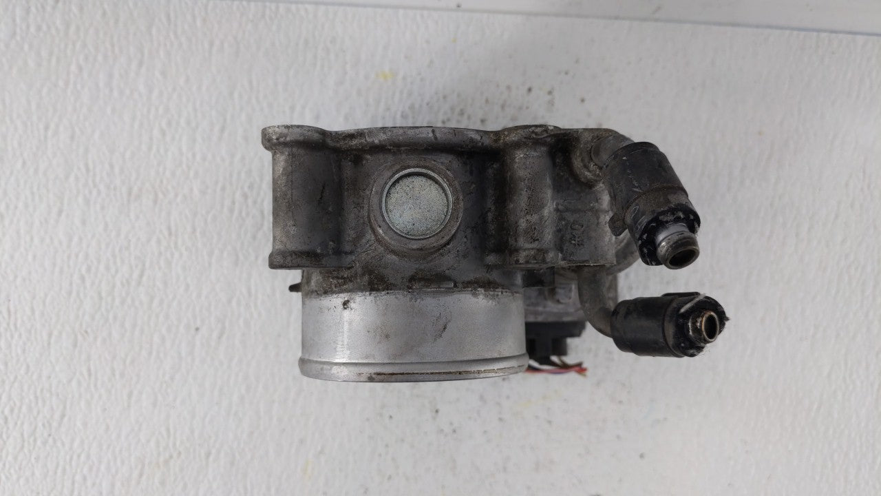 2011-2018 Hyundai Elantra Throttle Body P/N:35100-2E000 Fits Fits 2011 2012 2013 2014 2015 2016 2017 2018 2019 OEM Used Auto