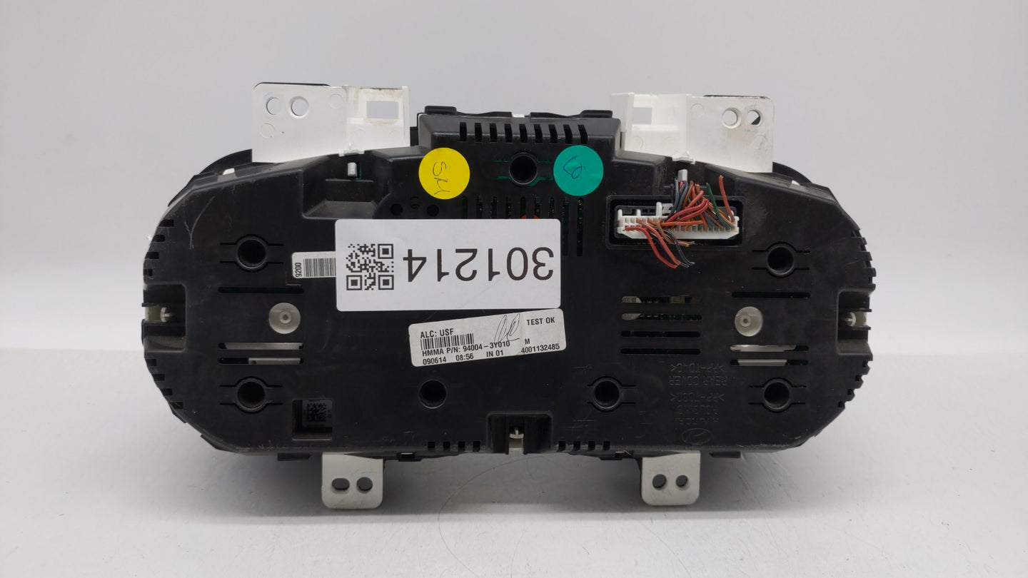 2014-2016 Hyundai Elantra Instrument Cluster Speedometer Gauges P/N:94004-3Y010 Fits Fits 2014 2015 2016 OEM Used Auto Parts