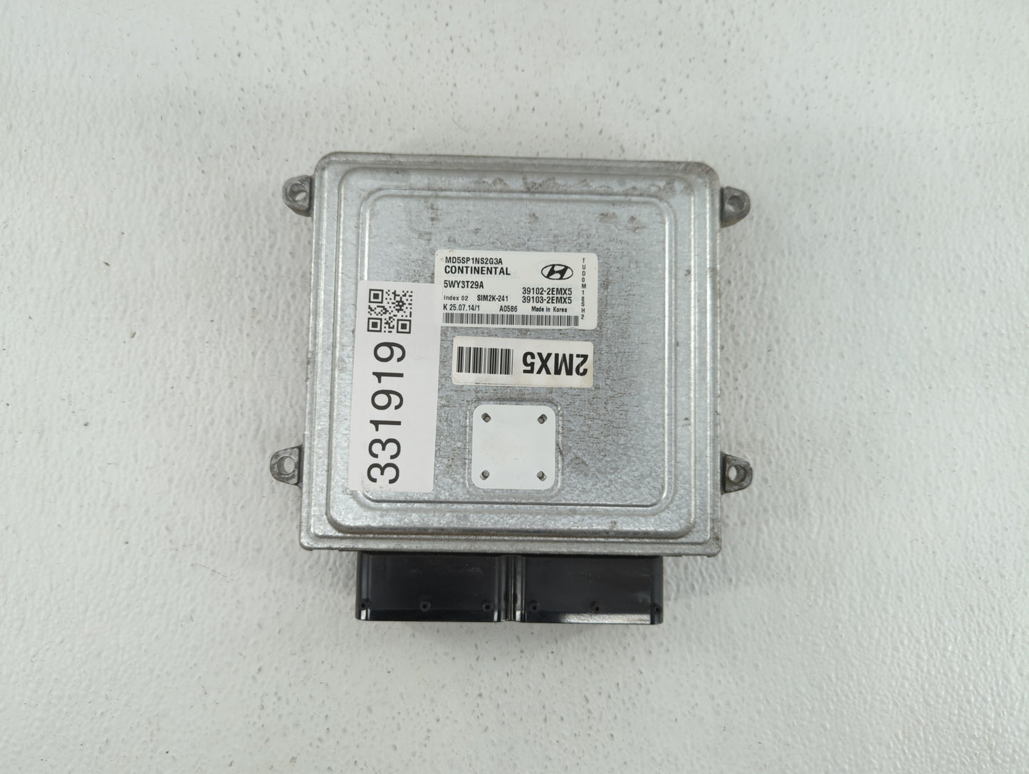 2015 Hyundai Elantra PCM Engine Control Computer ECU ECM PCU OEM P/N:39103-2EMX5 39102-2EMX5 Fits OEM Used Auto Parts - Oemu