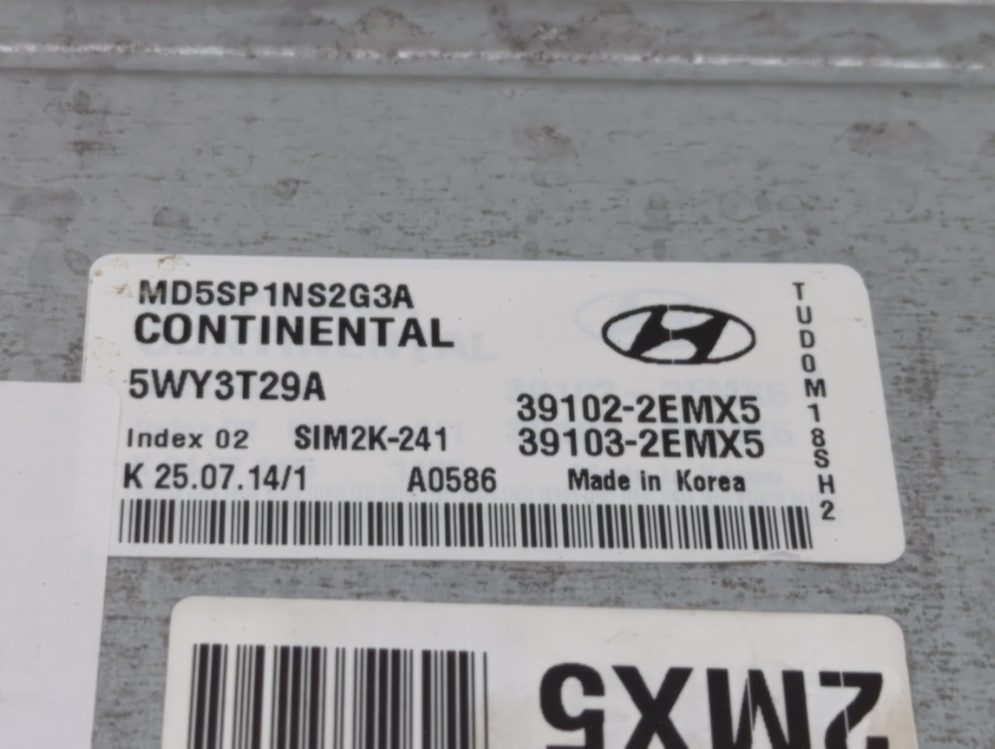 2015 Hyundai Elantra PCM Engine Control Computer ECU ECM PCU OEM P/N:39103-2EMX5 39102-2EMX5 Fits OEM Used Auto Parts - Oemu
