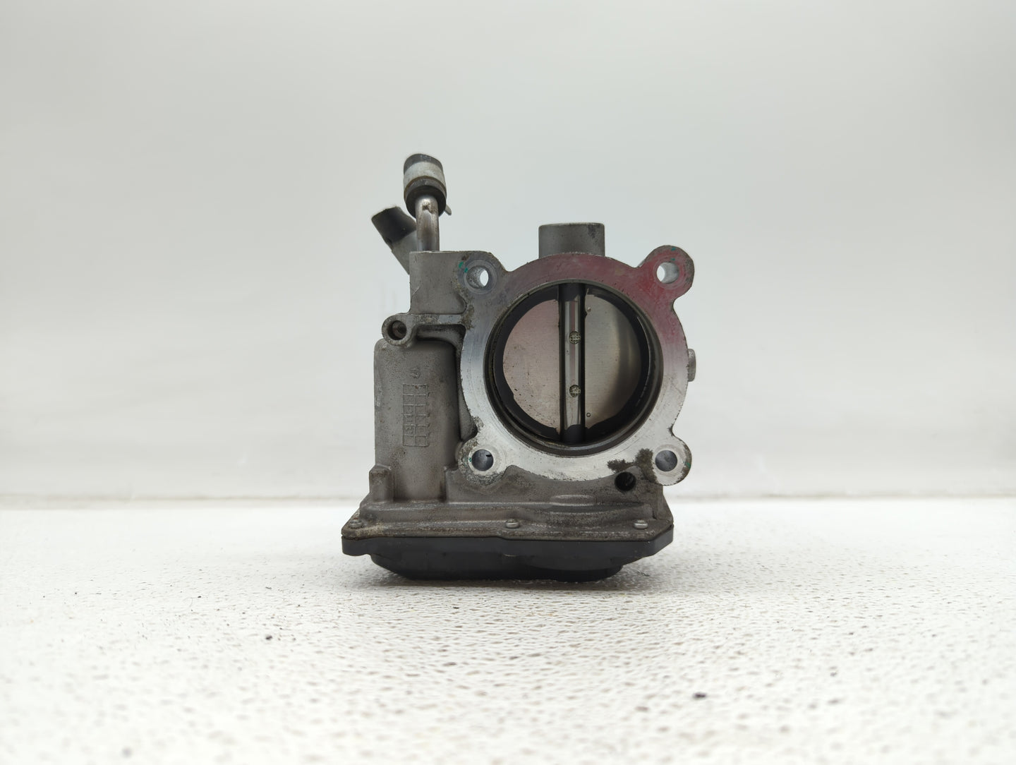 2011-2018 Hyundai Elantra Throttle Body P/N:35100-2E000 1302150124 Fits Fits 2011 2012 2013 2014 2015 2016 2017 2018 2019 OE