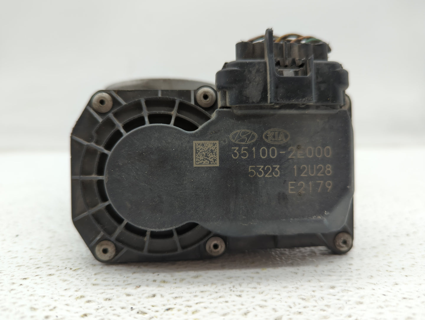 2011-2018 Hyundai Elantra Throttle Body P/N:35100-2E000 1302150124 Fits Fits 2011 2012 2013 2014 2015 2016 2017 2018 2019 OE
