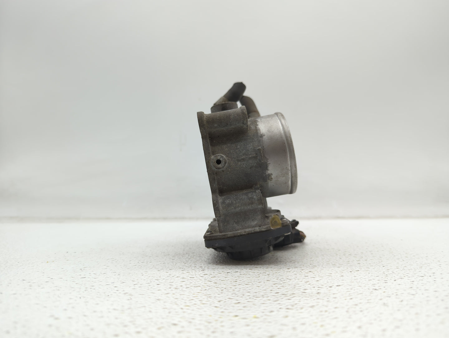 2011-2018 Hyundai Elantra Throttle Body P/N:35100-2E000 1302150124 Fits Fits 2011 2012 2013 2014 2015 2016 2017 2018 2019 OE