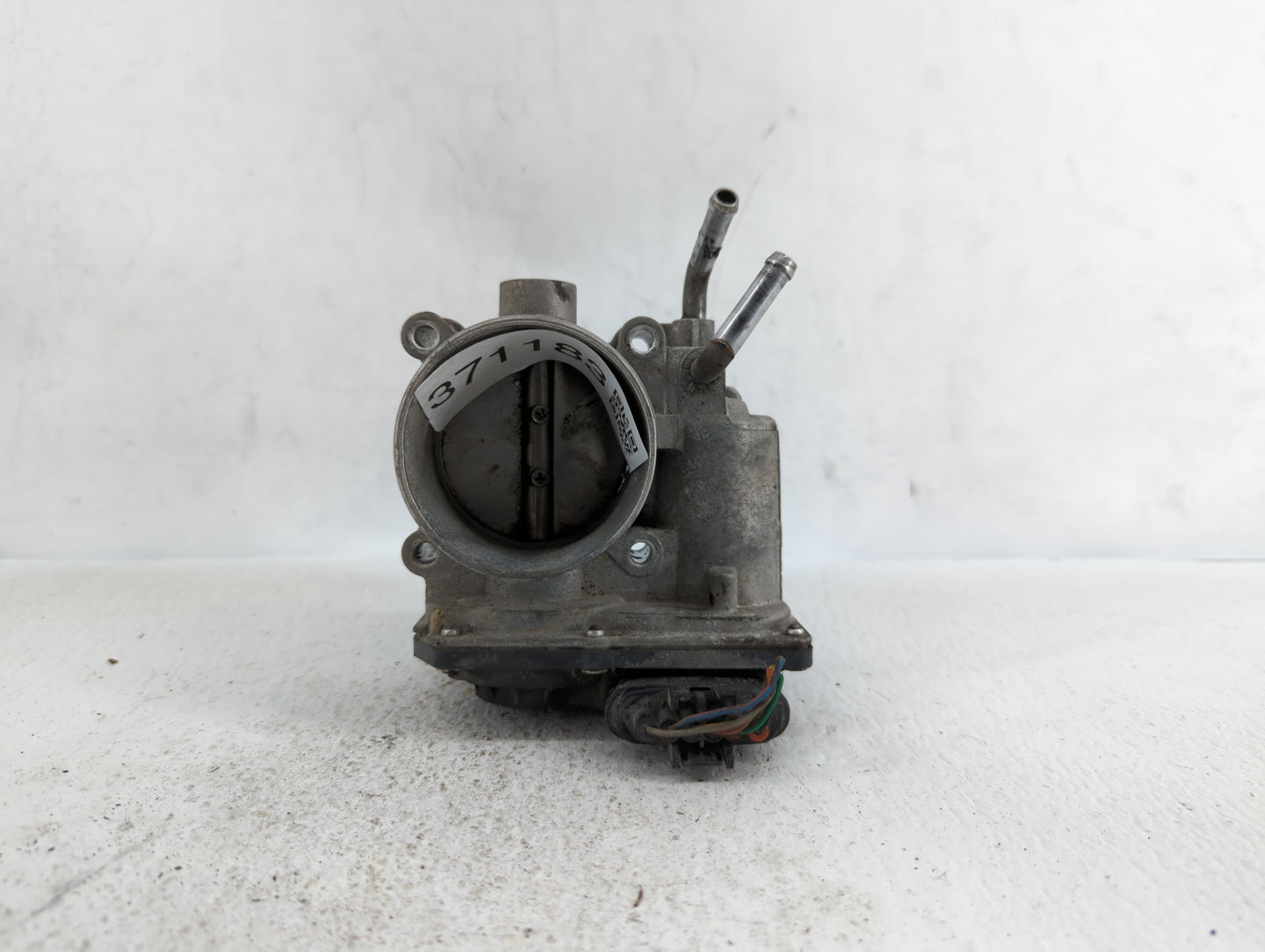 2011-2018 Hyundai Elantra Throttle Body P/N:35100-2E000 1302150124 Fits Fits 2011 2012 2013 2014 2015 2016 2017 2018 2019 OE