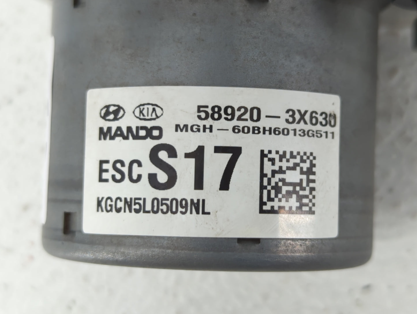 2014-2016 Hyundai Elantra ABS Pump Control Module Replacement P/N:BE6003G510 58920-3X630 Fits Fits 2014 2015 2016 OEM Used A