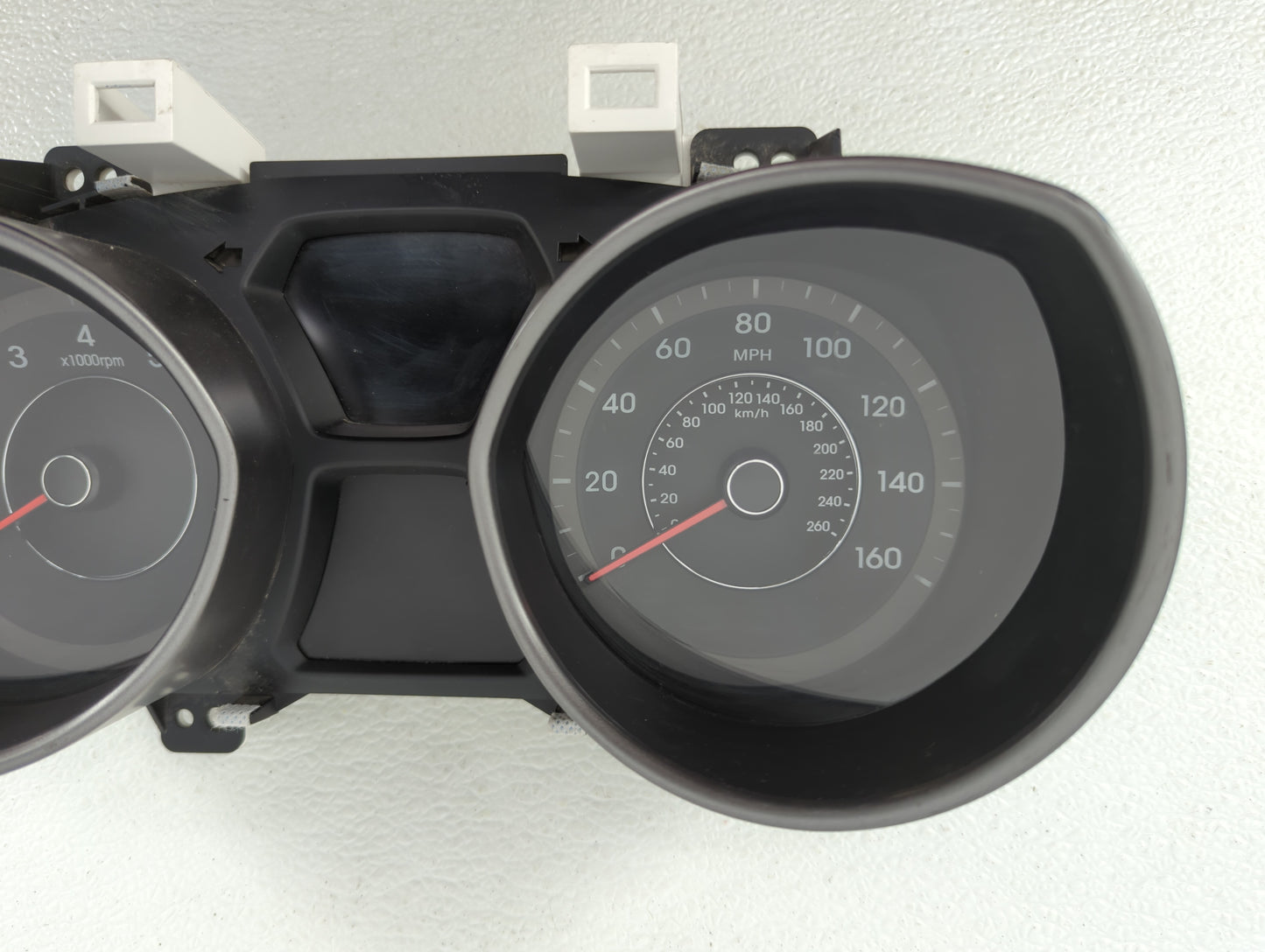 2014-2016 Hyundai Elantra Instrument Cluster Speedometer Gauges P/N:83800-52X70 94004-3Y010 Fits Fits 2014 2015 2016 OEM Use