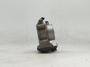 2011-2018 Hyundai Elantra Throttle Body P/N:35100-2E000 1302150124 Fits Fits 2011 2012 2013 2014 2015 2016 2017 2018 2019 OEM Used Auto Parts