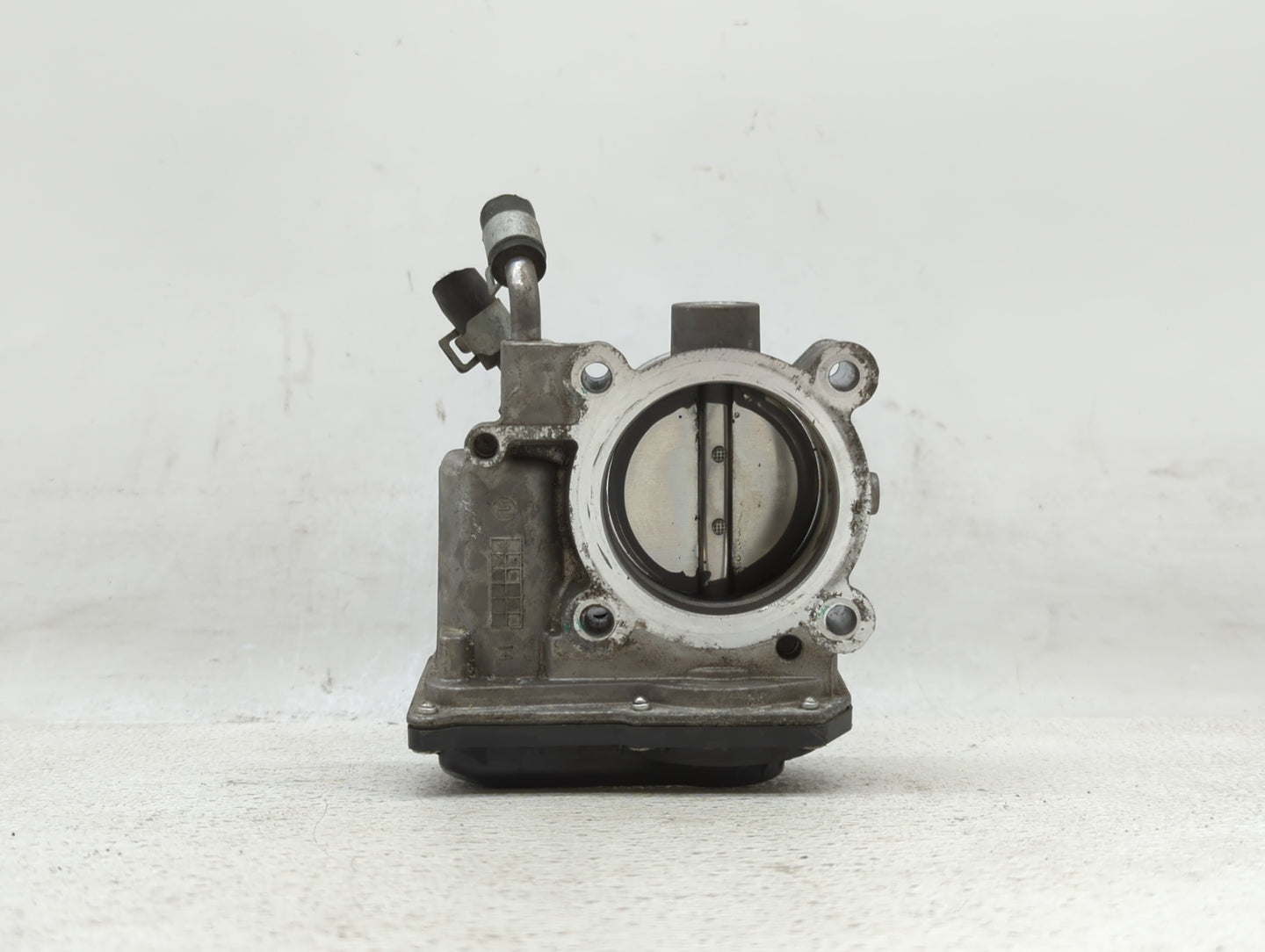2011-2018 Hyundai Elantra Throttle Body P/N:35100-2E000 1302150124 Fits Fits 2011 2012 2013 2014 2015 2016 2017 2018 2019 OE