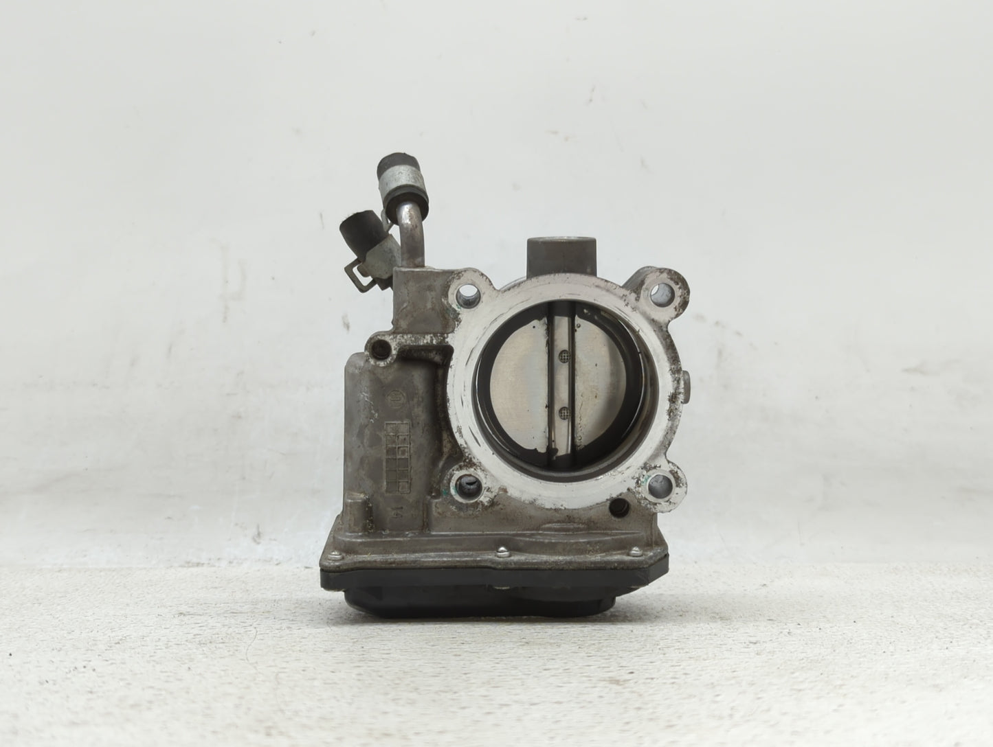 2011-2018 Hyundai Elantra Throttle Body P/N:35100-2E000 1302150124 Fits Fits 2011 2012 2013 2014 2015 2016 2017 2018 2019 OE