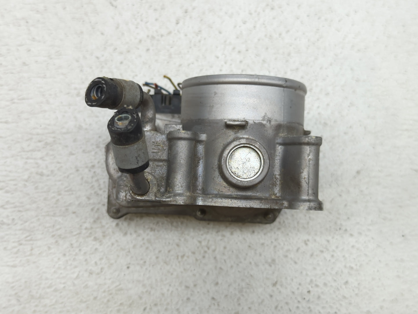 2011-2018 Hyundai Elantra Throttle Body P/N:35100-2E000 1302150124 Fits Fits 2011 2012 2013 2014 2015 2016 2017 2018 2019 OE