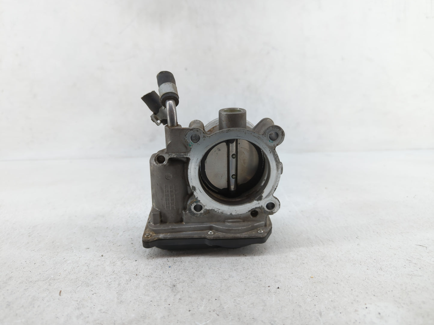 2011-2018 Hyundai Elantra Throttle Body P/N:35100-2E000 1302150124 Fits Fits 2011 2012 2013 2014 2015 2016 2017 2018 2019 OE
