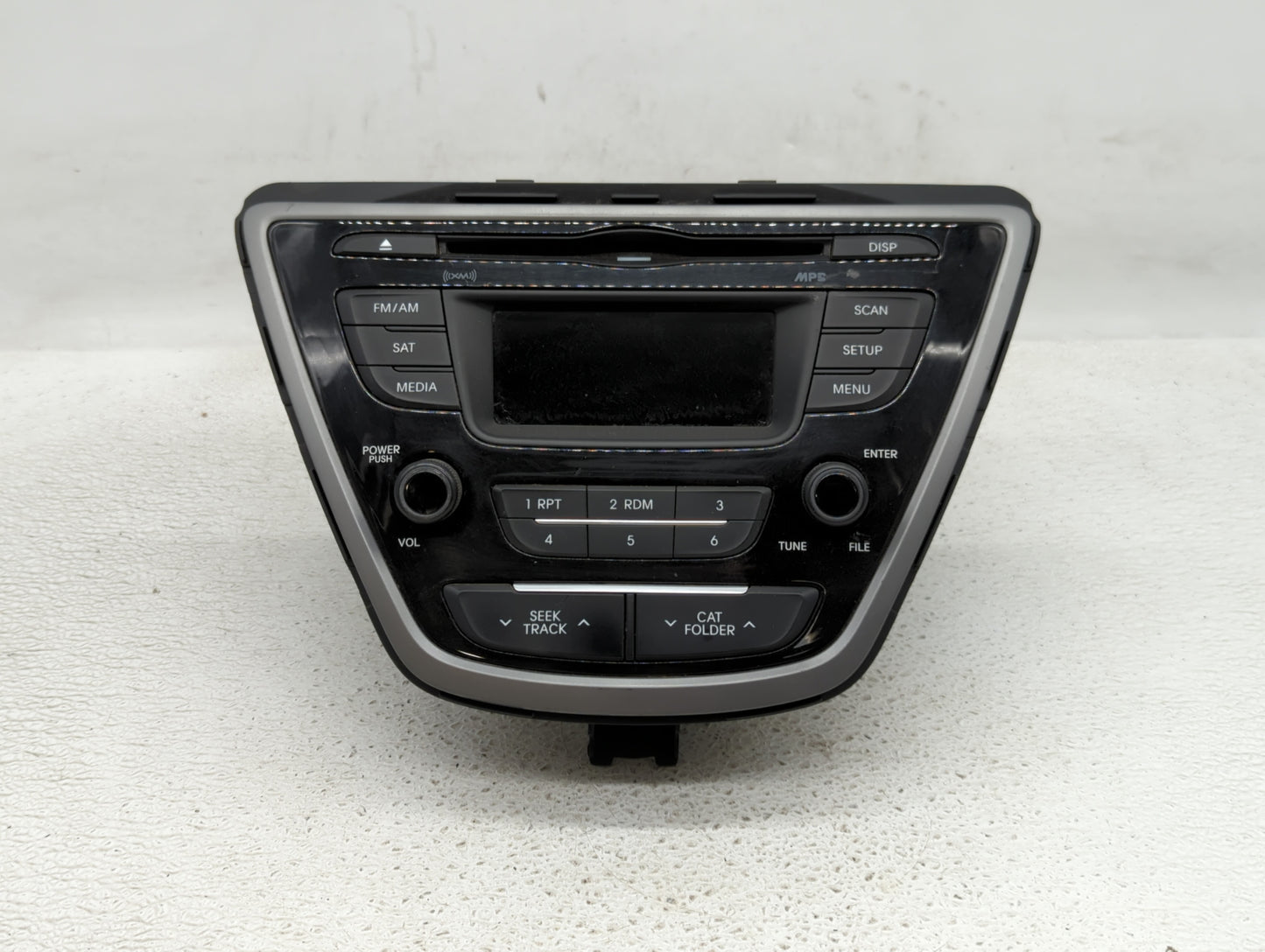 2014-2016 Hyundai Elantra Am Fm Cd Player Radio Receiver - Oemusedautoparts1.com