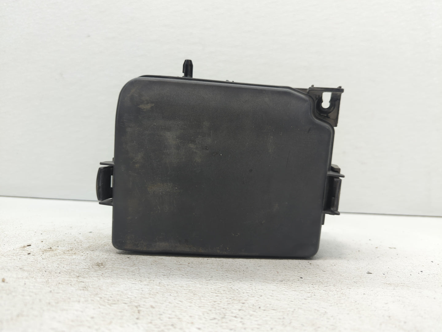 2014-2016 Hyundai Elantra Fusebox Fuse Box Panel Relay Module P/N:91265-3X080 91950-3X510 Fits Fits 2014 2015 2016 OEM Used 