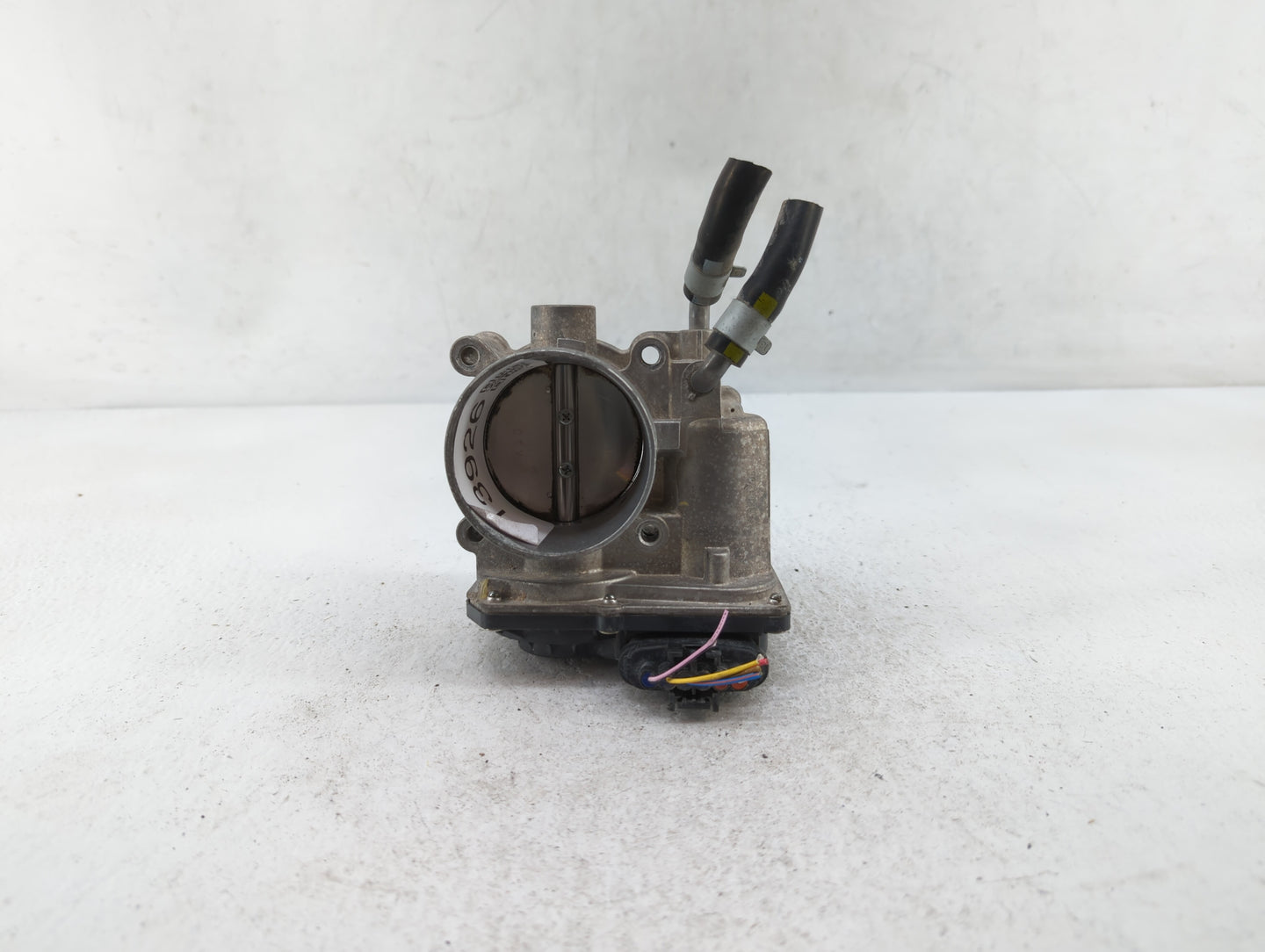 2011-2020 Hyundai Elantra Throttle Body P/N:35100-2E000 1302150124 Fits OEM Used Auto Parts - Oemusedautoparts1.com