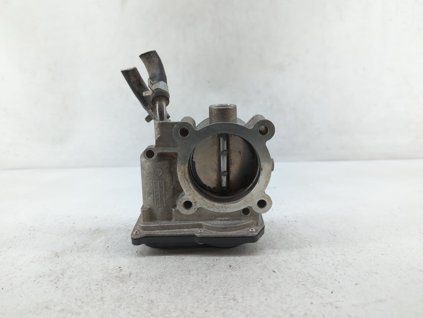 2011-2020 Hyundai Elantra Throttle Body P/N:35100-2E000 1302150124 Fits OEM Used Auto Parts - Oemusedautoparts1.com