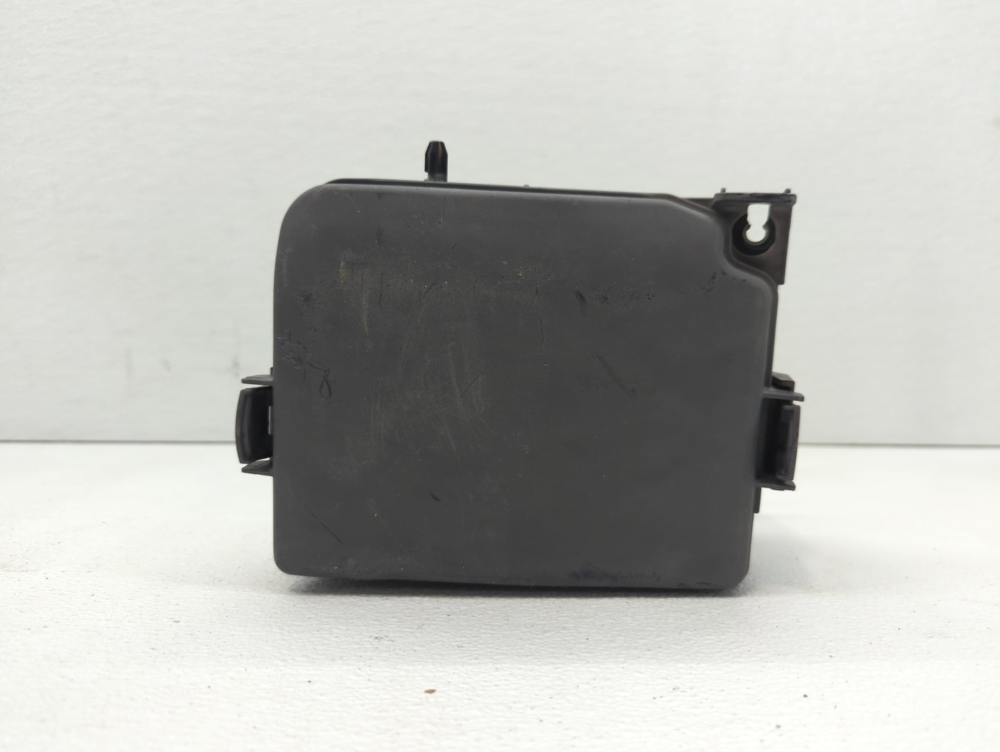 2014-2016 Hyundai Elantra Fusebox Fuse Box Panel Relay Module P/N:91265-3X080 91950-3X510 Fits Fits 2014 2015 2016 OEM Used 