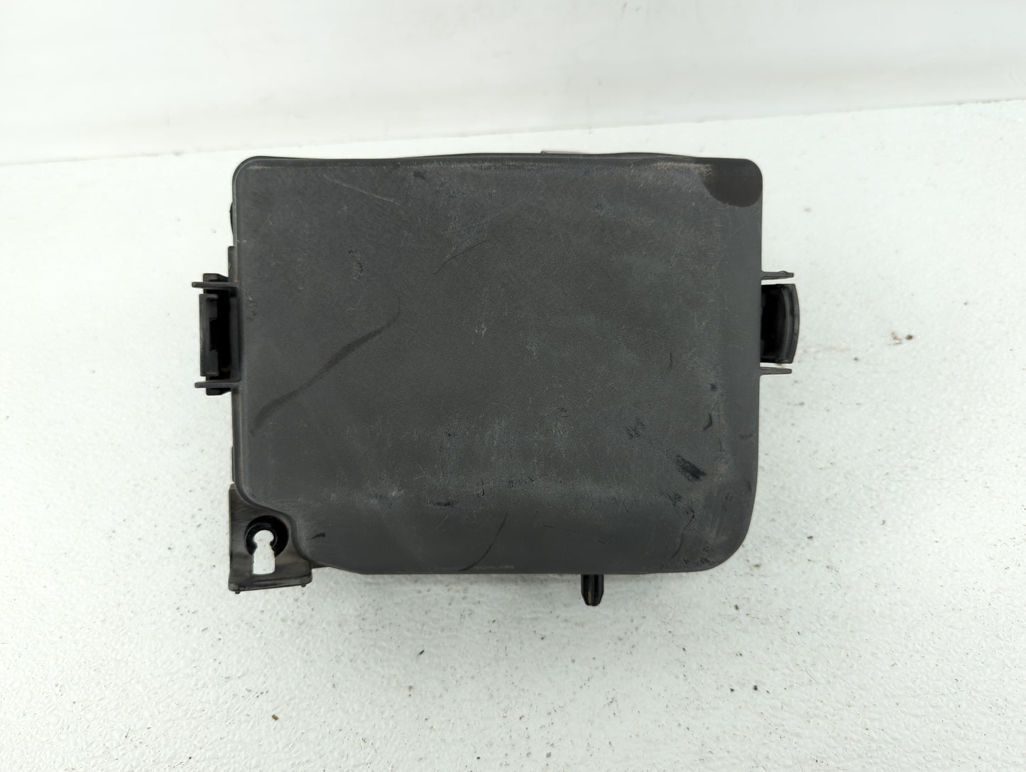 2014-2015 Hyundai Elantra Fusebox Fuse Box Panel Relay Module Fits Fits 2014 2015 OEM Used Auto Parts - Oemusedautoparts1.co