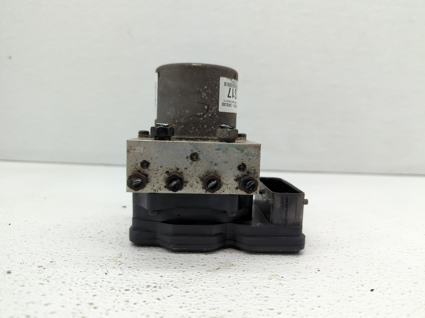 2014-2016 Hyundai Elantra ABS Pump Control Module Replacement P/N:58920-3X630 Fits Fits 2014 2015 2016 OEM Used Auto Parts -