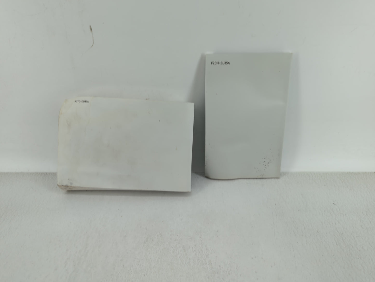 2015 Hyundai Elantra Owners Manual Book Guide OEM Used Auto Parts - Oemusedautoparts1.com