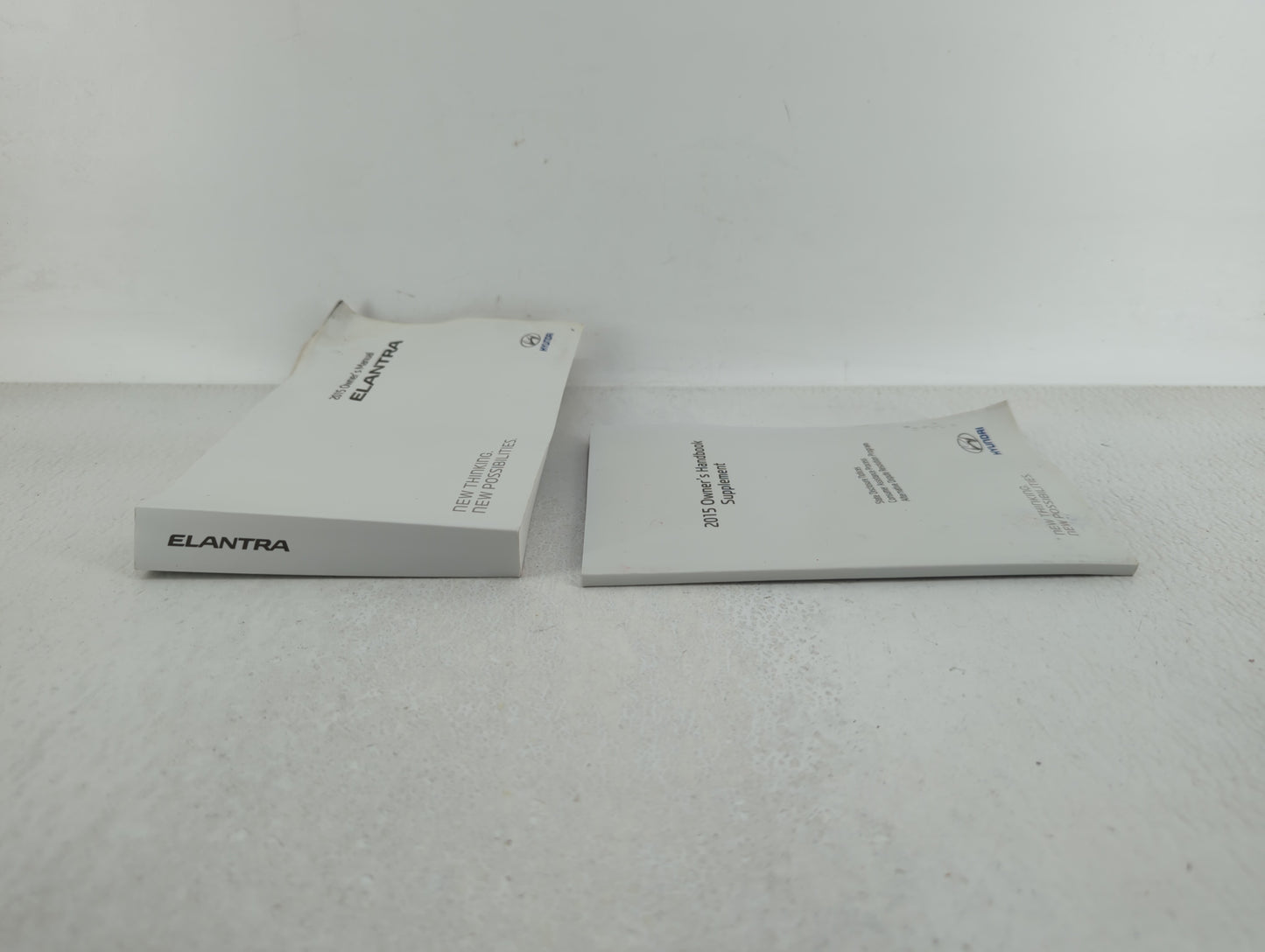 2015 Hyundai Elantra Owners Manual Book Guide OEM Used Auto Parts - Oemusedautoparts1.com