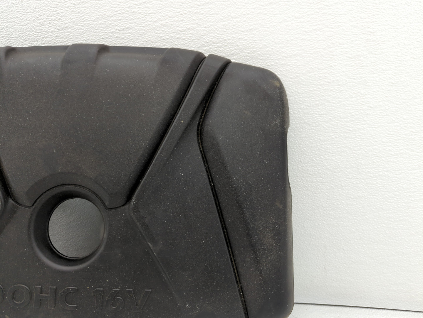 2015 Hyundai Elantra Engine Cover - Oemusedautoparts1.com