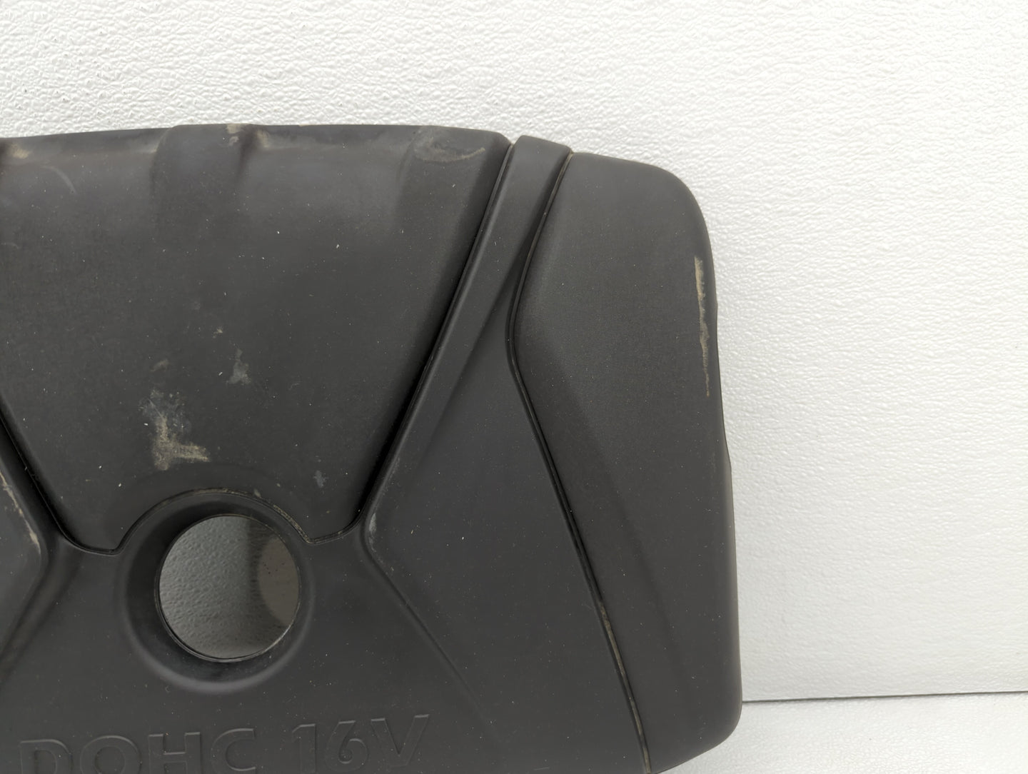 2015 Hyundai Elantra Engine Cover - Oemusedautoparts1.com