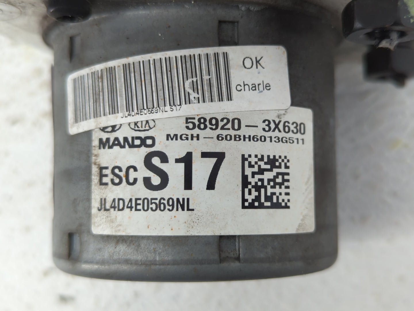 2014-2016 Hyundai Elantra ABS Pump Control Module Replacement P/N:58920-3X630 Fits Fits 2014 2015 2016 OEM Used Auto Parts -