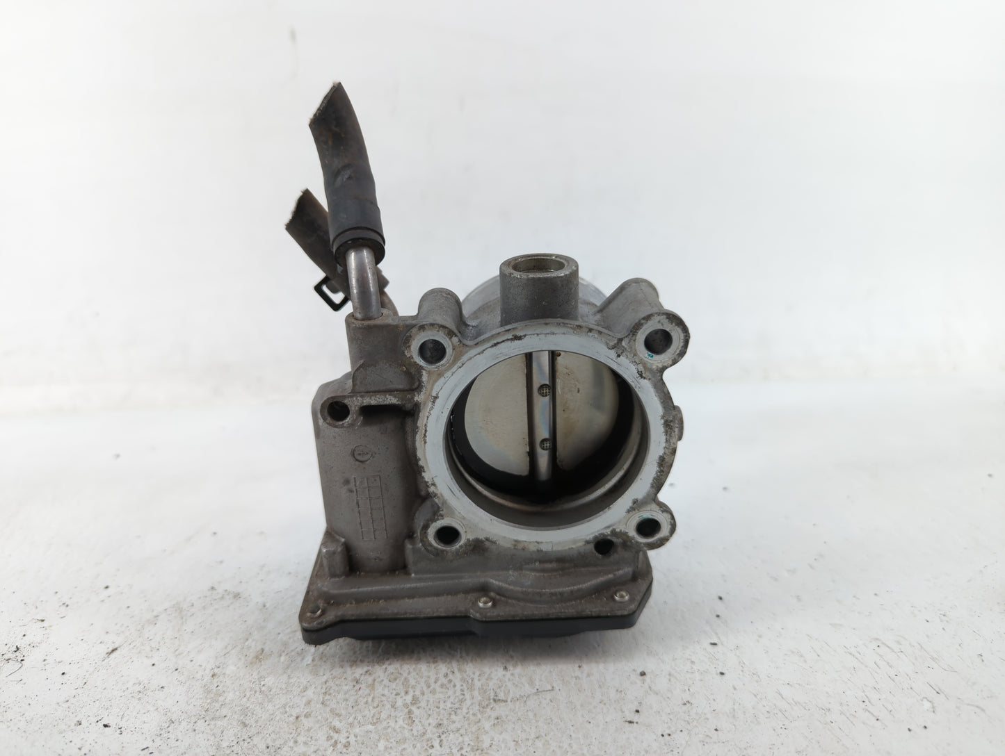 2011-2020 Hyundai Elantra Throttle Body P/N:35100-2E000 35100-2E710 Fits OEM Used Auto Parts - Oemusedautoparts1.com