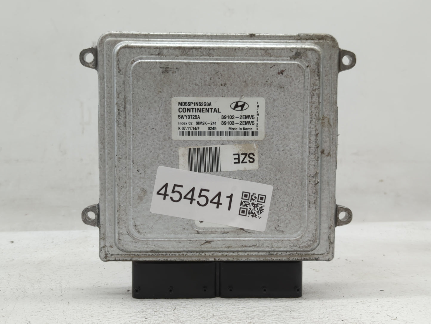 2015 Hyundai Elantra PCM Engine Control Computer ECU ECM PCU OEM P/N:39103-2EMV5 39102-2EMV5 Fits OEM Used Auto Parts - Oemu