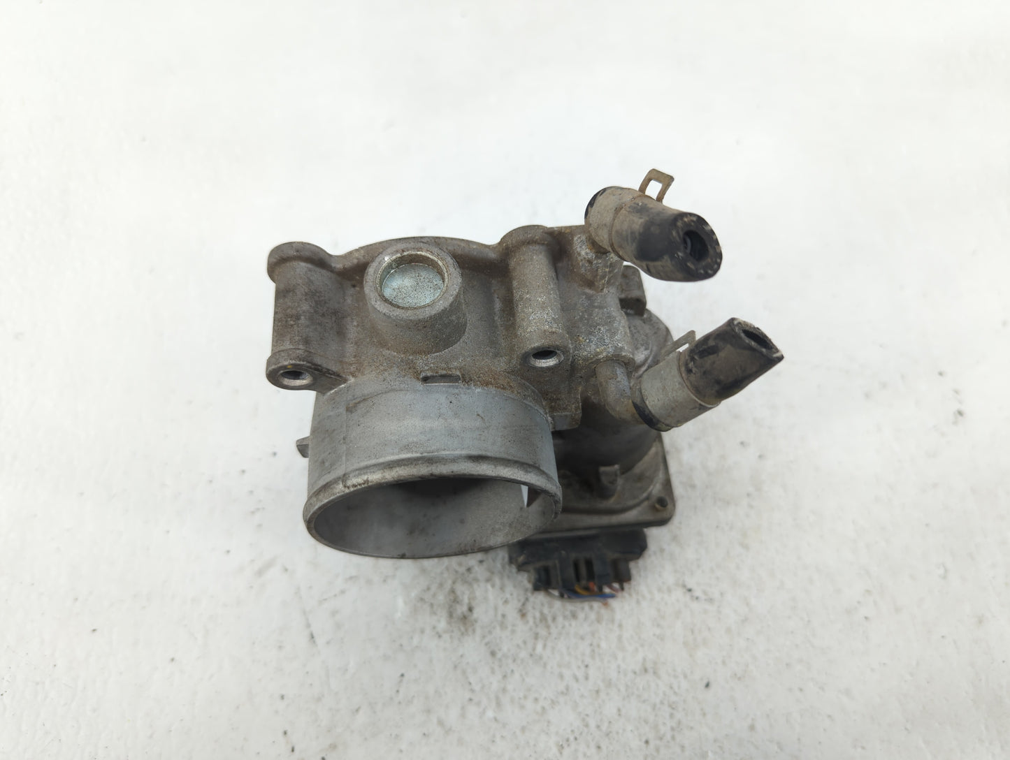 2011-2020 Hyundai Elantra Throttle Body P/N:35100-2E000 35100-2E710 Fits OEM Used Auto Parts - Oemusedautoparts1.com
