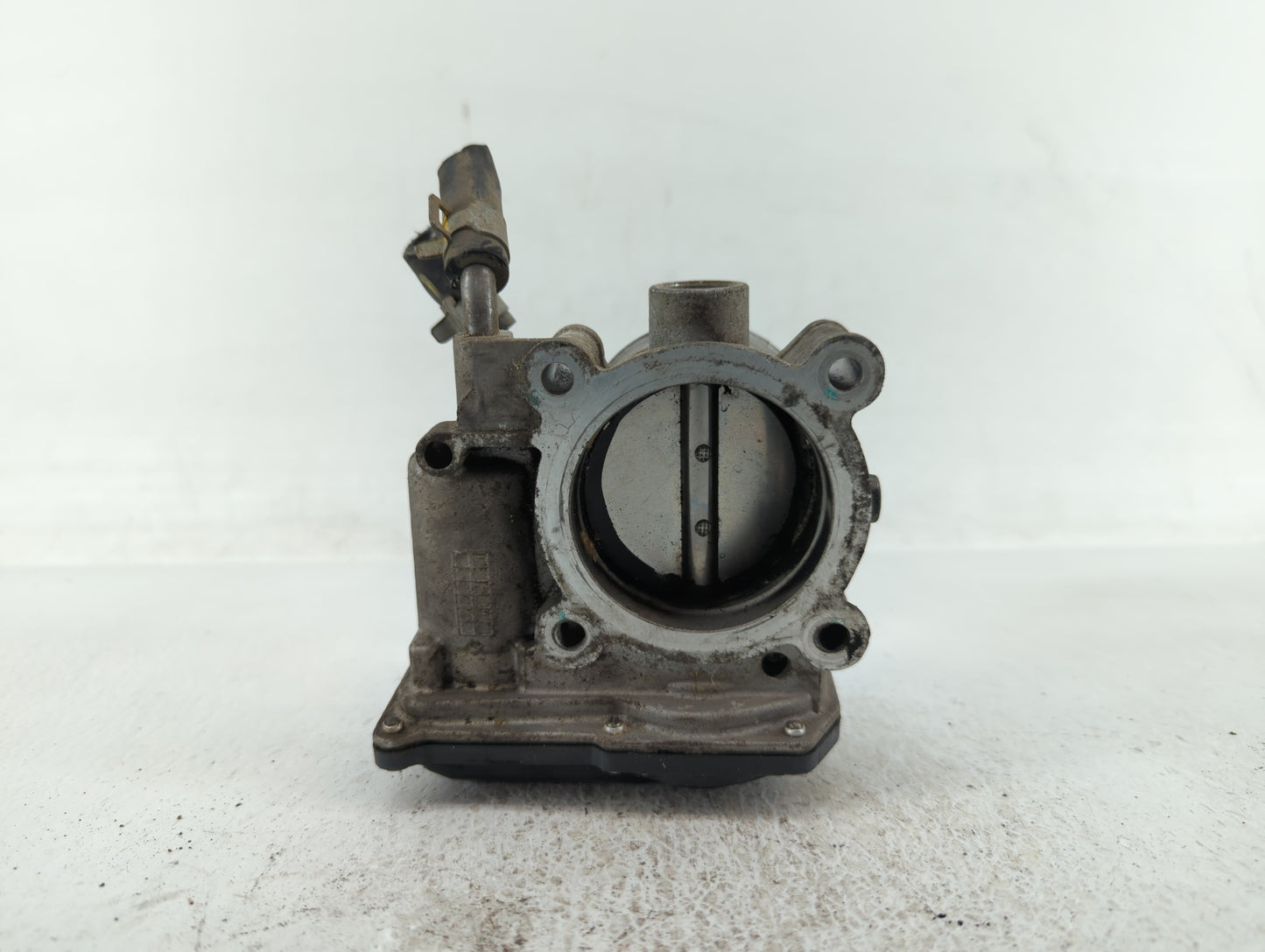 2011-2020 Hyundai Elantra Throttle Body P/N:35100-2E000 35100-2E710 Fits OEM Used Auto Parts - Oemusedautoparts1.com