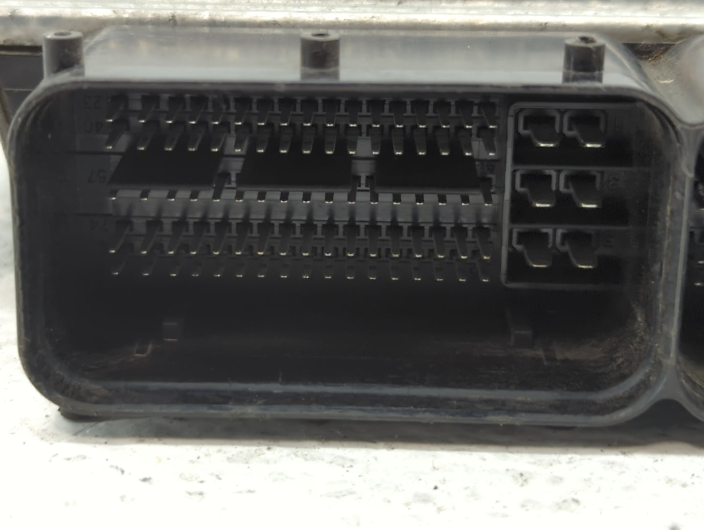2015 Hyundai Elantra PCM Engine Control Computer ECU ECM PCU OEM P/N:39103-2EMY5 39102-2EMY5 Fits OEM Used Auto Parts - Oemu