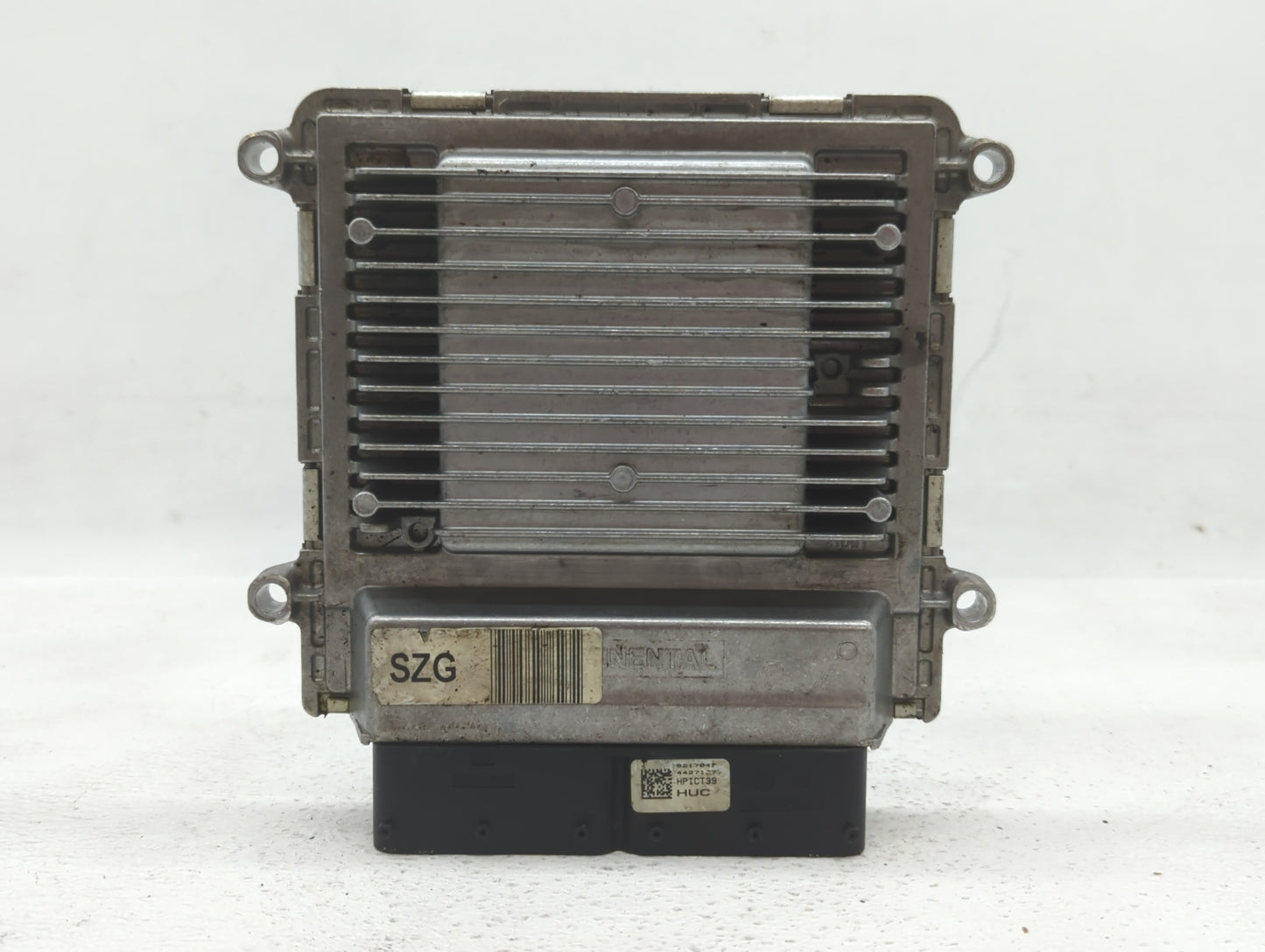2015 Hyundai Elantra PCM Engine Control Computer ECU ECM PCU OEM P/N:39102-2EMW5 Fits OEM Used Auto Parts - Oemusedautoparts