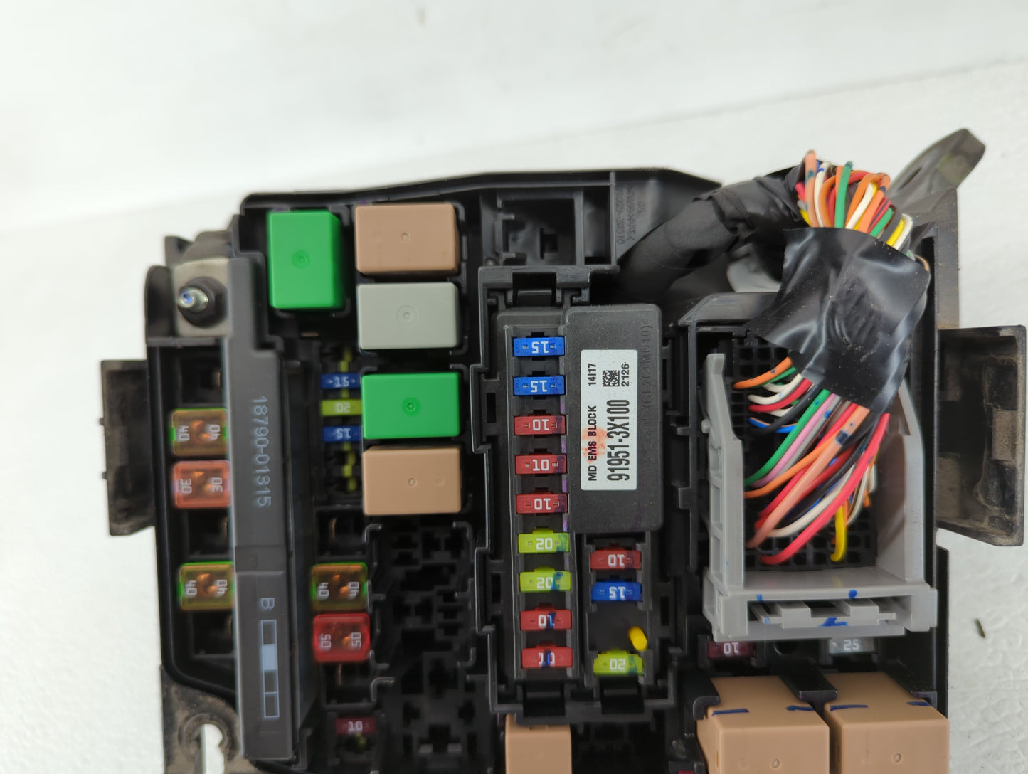 2014-2016 Hyundai Elantra Fusebox Fuse Box Panel Relay Module P/N:91951-3X710 Fits Fits 2014 2015 2016 OEM Used Auto Parts -