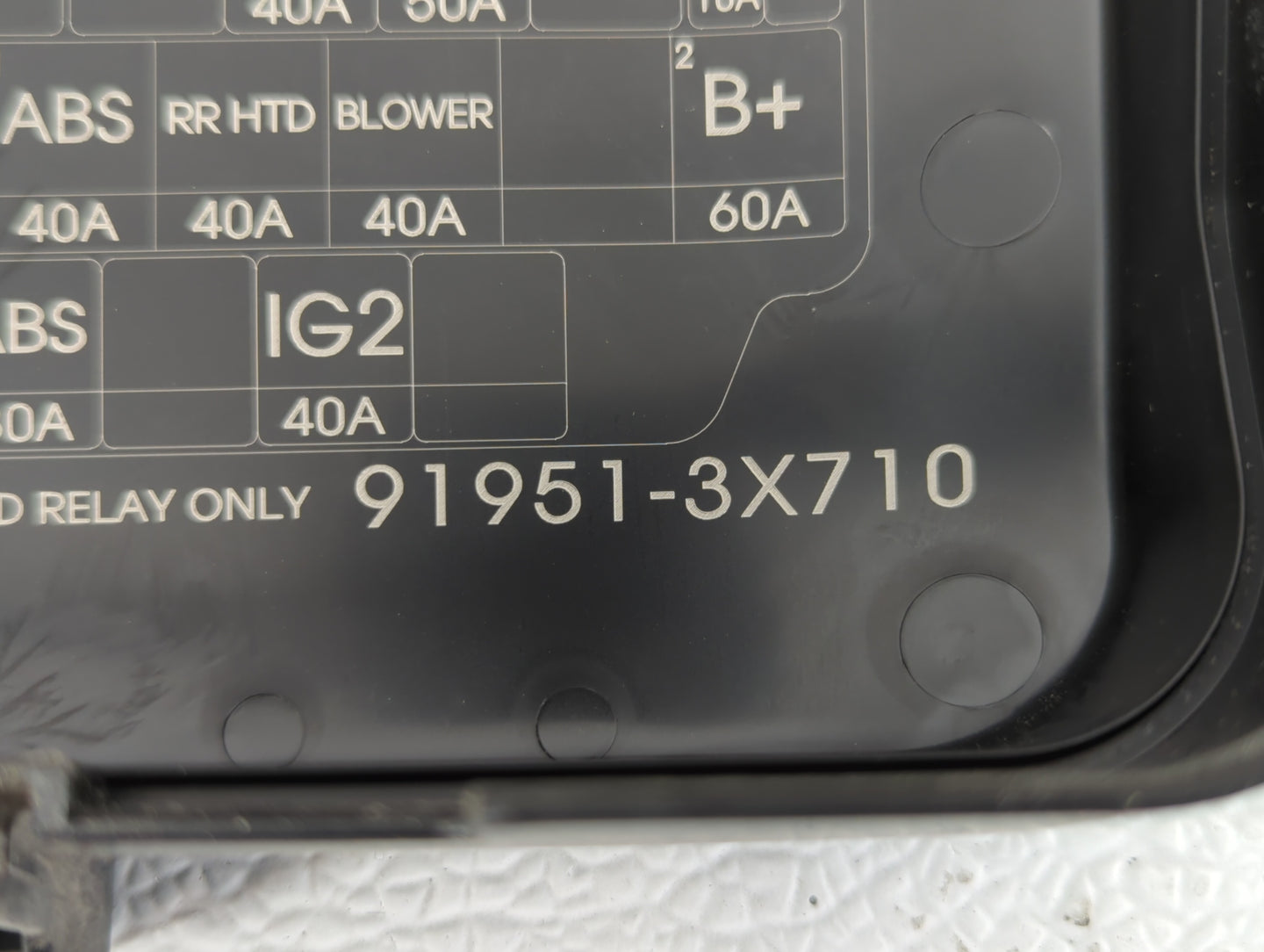2014-2016 Hyundai Elantra Fusebox Fuse Box Panel Relay Module P/N:91951-3X710 Fits Fits 2014 2015 2016 OEM Used Auto Parts -